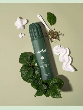 Green Tea Exfoliating Whipped Shower Foam
